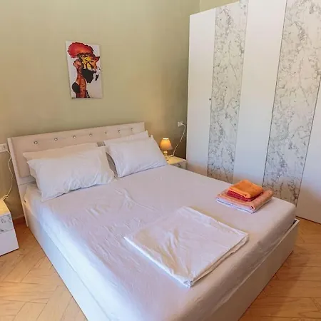 Super Spacious Rooftop Flat / Amazing City View *
